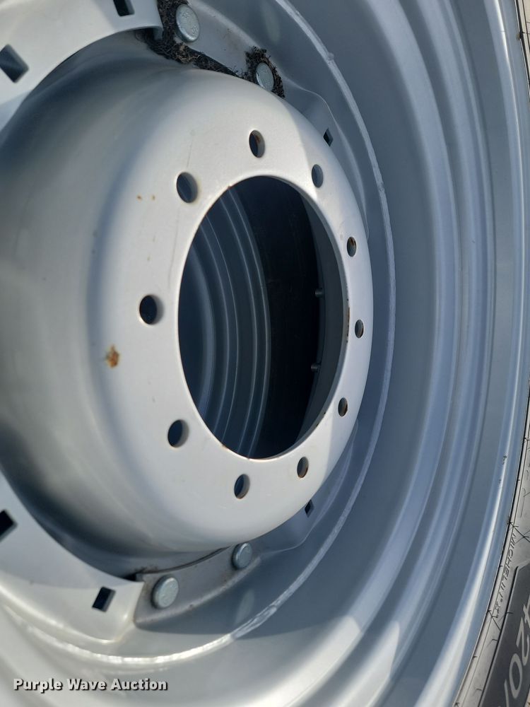 image for item JW9535 (4) Michelin Agribib 420/90R30 tires and wheels