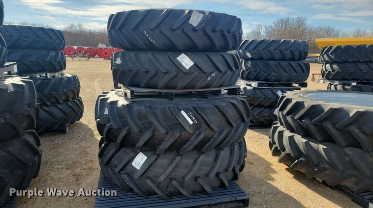 image for item JW9537 (4) Michelin tires and wheels