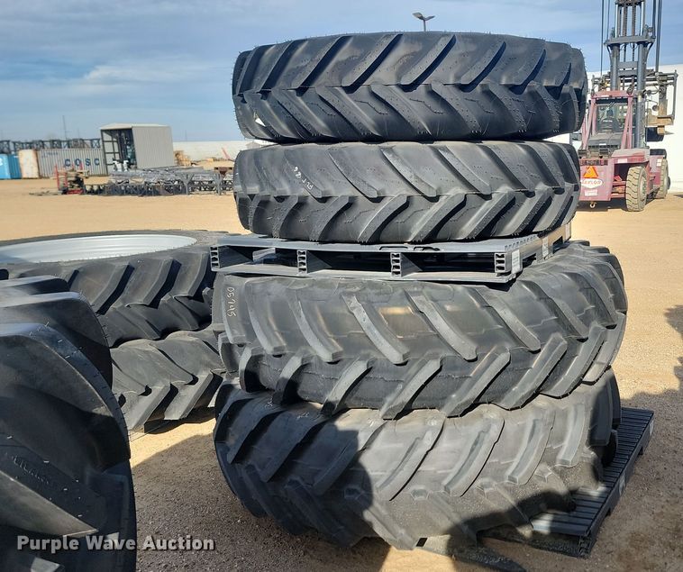 image for item JW9537 (4) Michelin tires and wheels