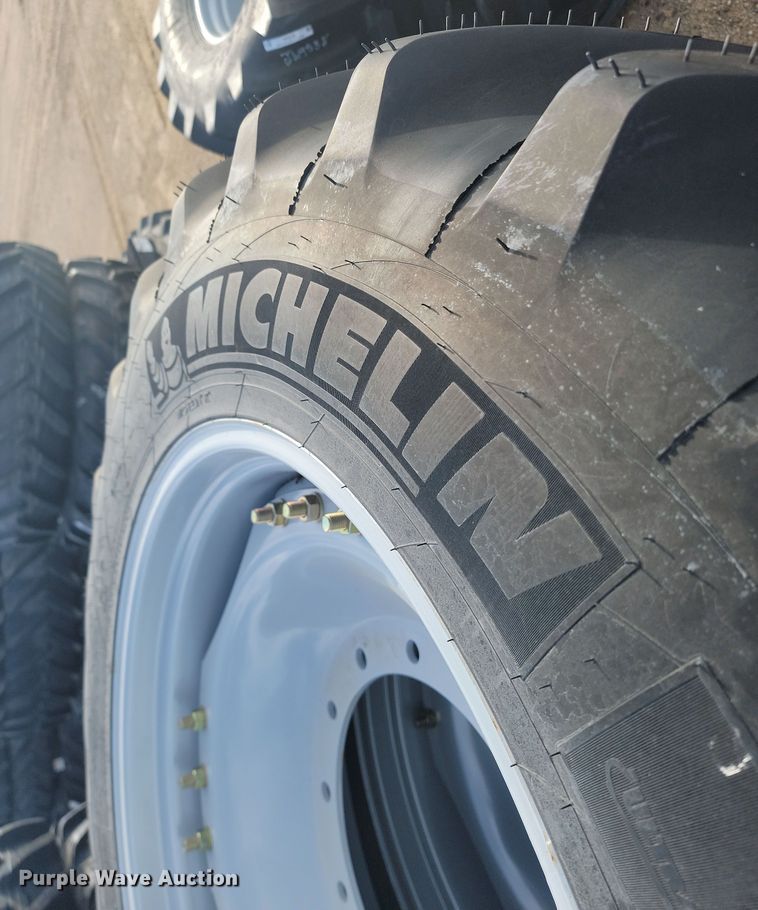 image for item JW9537 (4) Michelin tires and wheels
