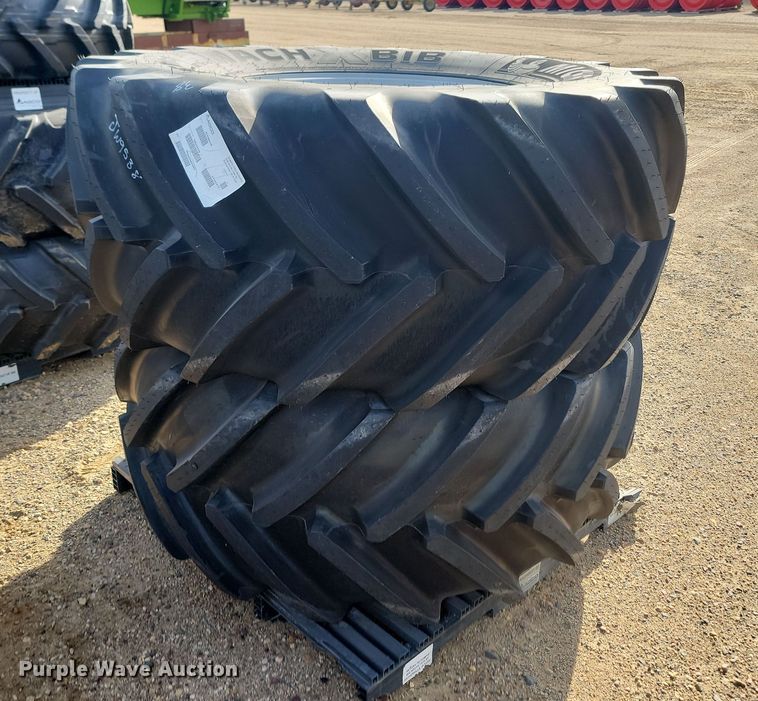 image for item JW9538 (2) Michelin Mach x Bib 600/65R28 tires and wheels