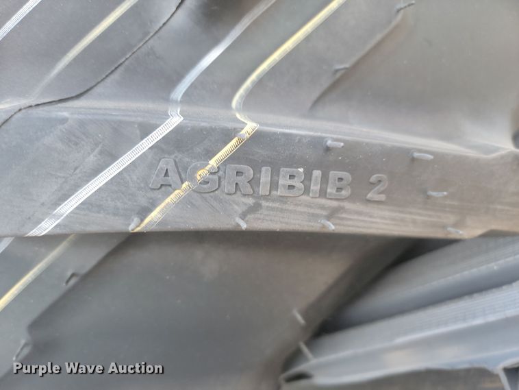 image for item JW9539 (4) Michelin Agribib 2 tires and wheels