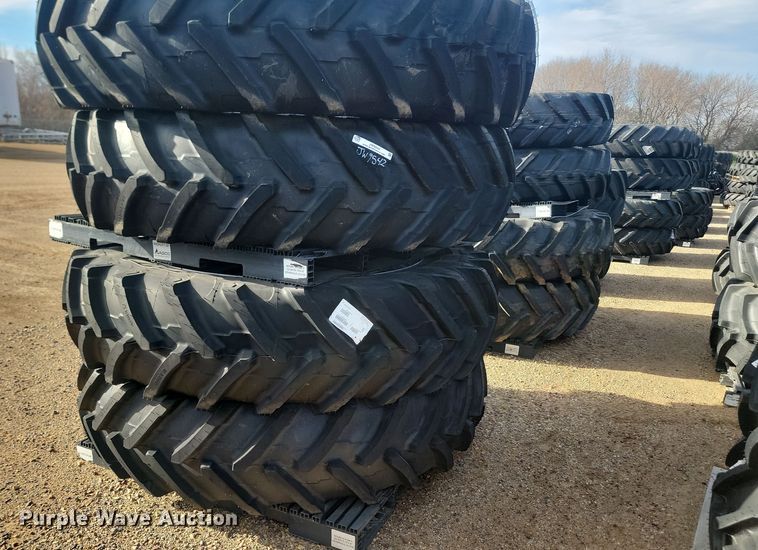 image for item JW9542 (4) Michelin Agribib 2 480/80R50 tires and wheels