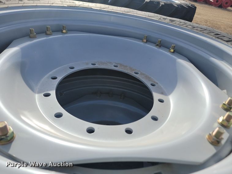 image for item JW9544 (4) Michelin Yieldbib VF 380/85R34 tires and wheels