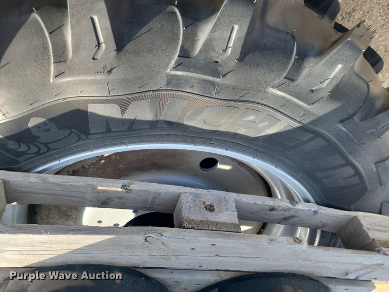 image for item JW9547 (2) Michelin 480/80R42 tires and wheels