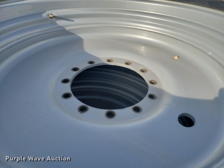 image for item JW9548 (4) Michelin Agribib 2 480/80R43 tires and wheels