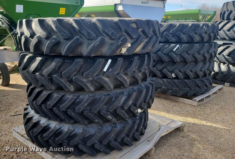 image for item JW9550 (4) Goodyear Ultra Sprayer 380/90R46 tires and wheels