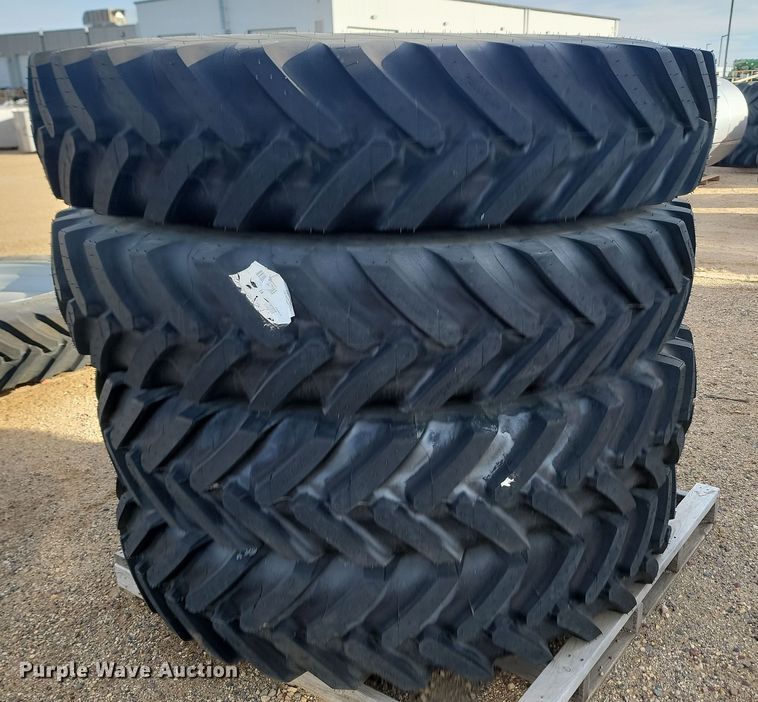 image for item JW9558 (4) Michelin VF 380/90R46 tires and wheels