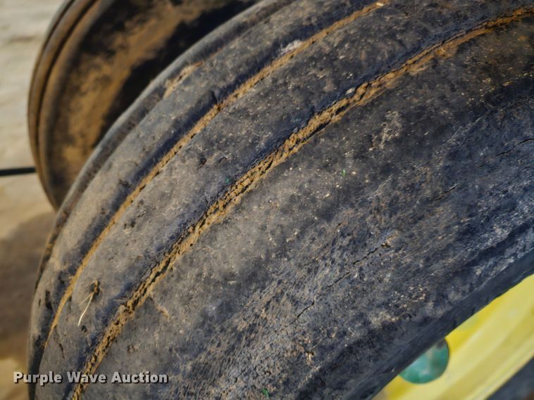 image for item KG9535 John Deere 750  grain drill