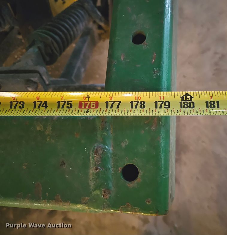 image for item KG9535 John Deere 750  grain drill