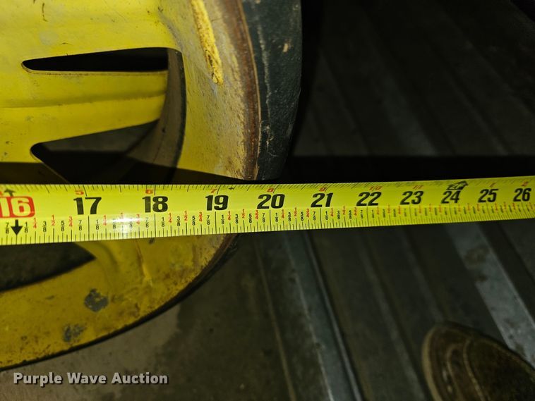 image for item KG9536 John Deere  planter