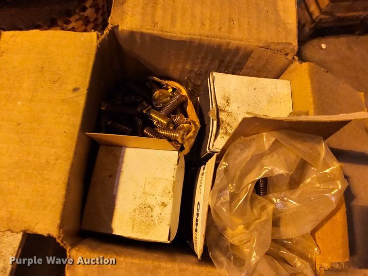 image for item KG9540 John Deere  tractor parts