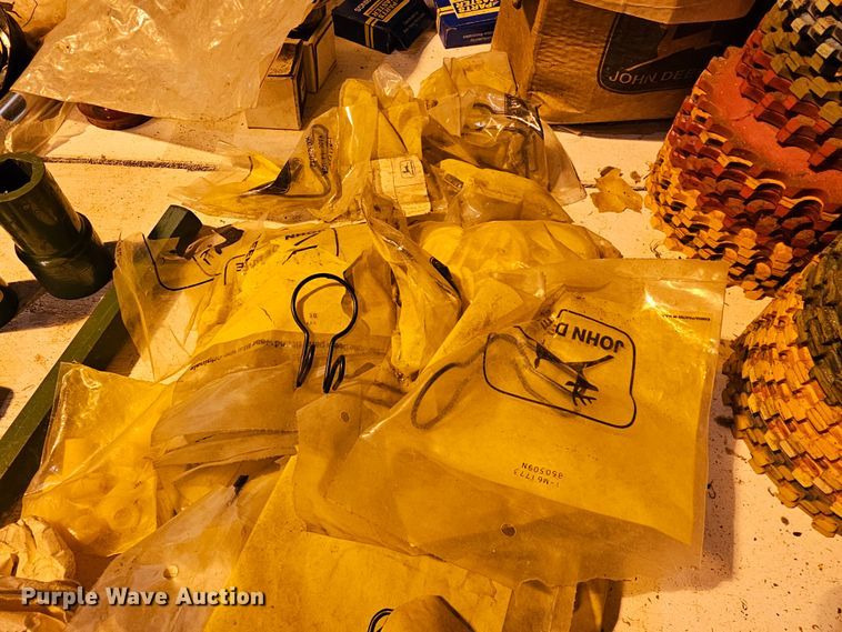 image for item KG9540 John Deere  tractor parts