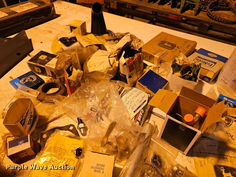 image for item KG9540 John Deere  tractor parts