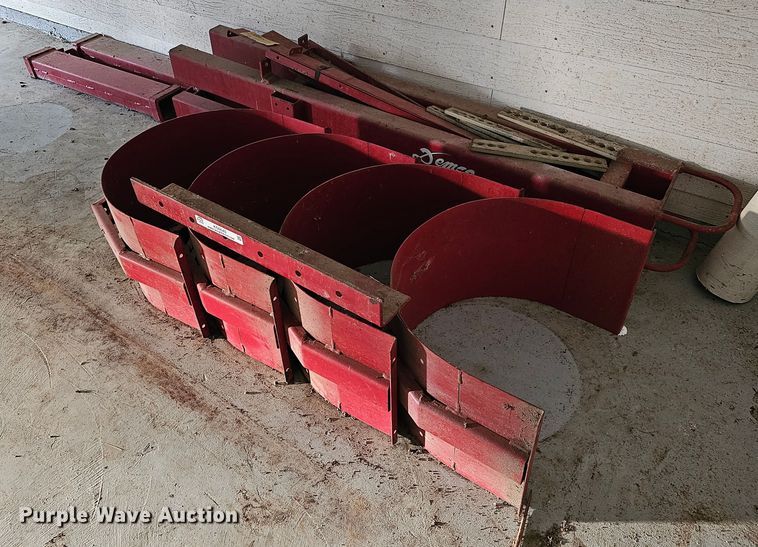 image for item KG9543 (3) Demco saddle tanks