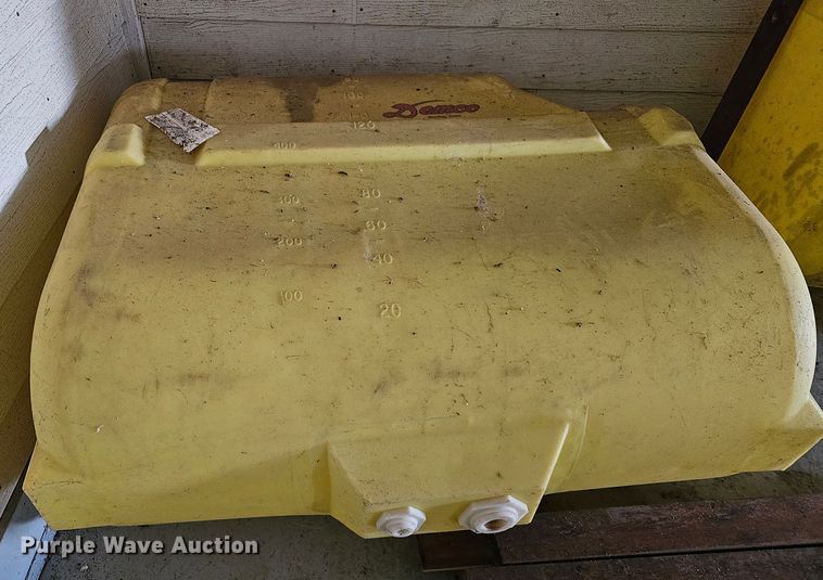 image for item KG9543 (3) Demco saddle tanks