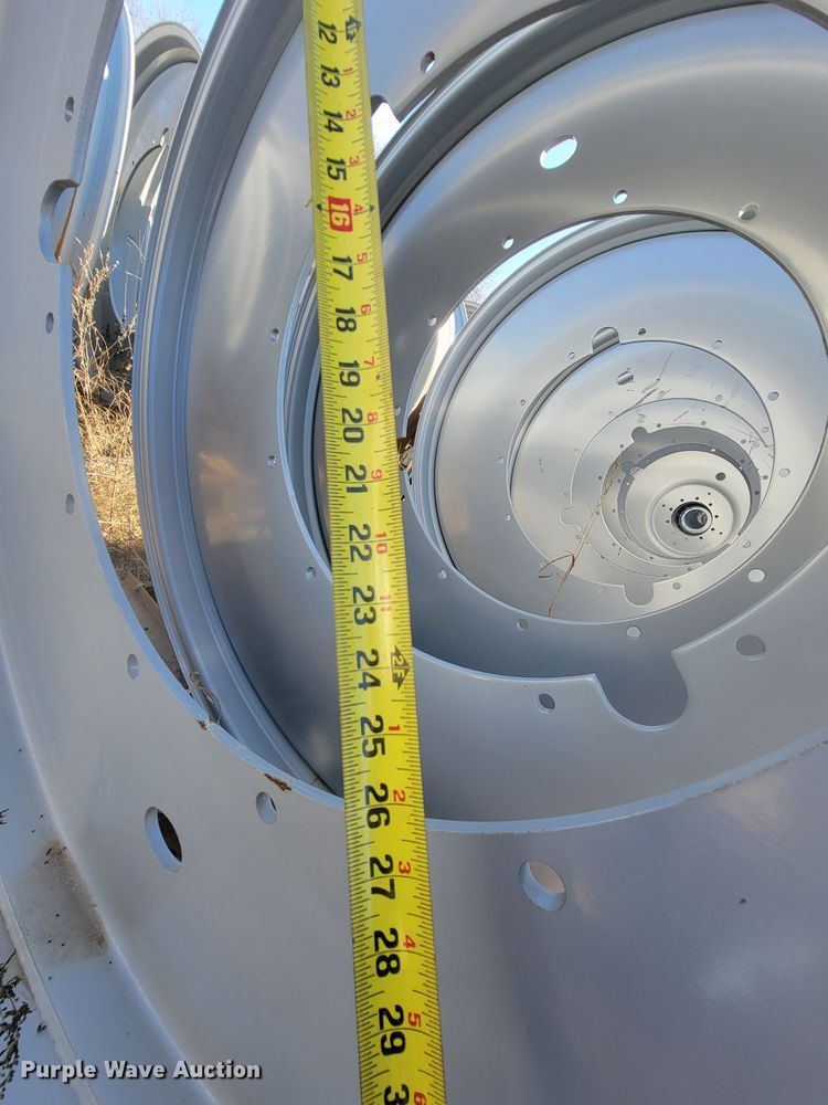 image for item KH9415 (45) Titan wheels