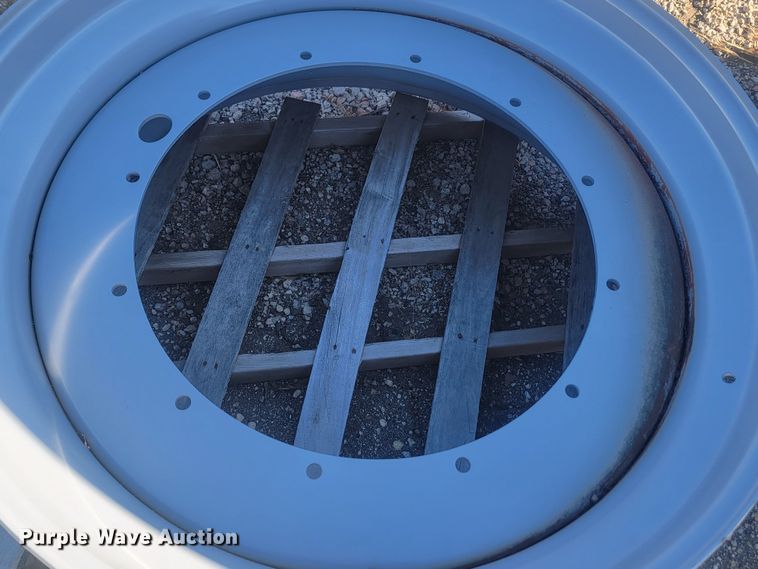 image for item KH9416 (51) Titan wheels