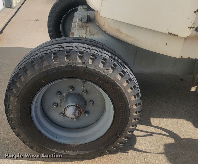 image for item KH9418 Simon 41/24  boom lift