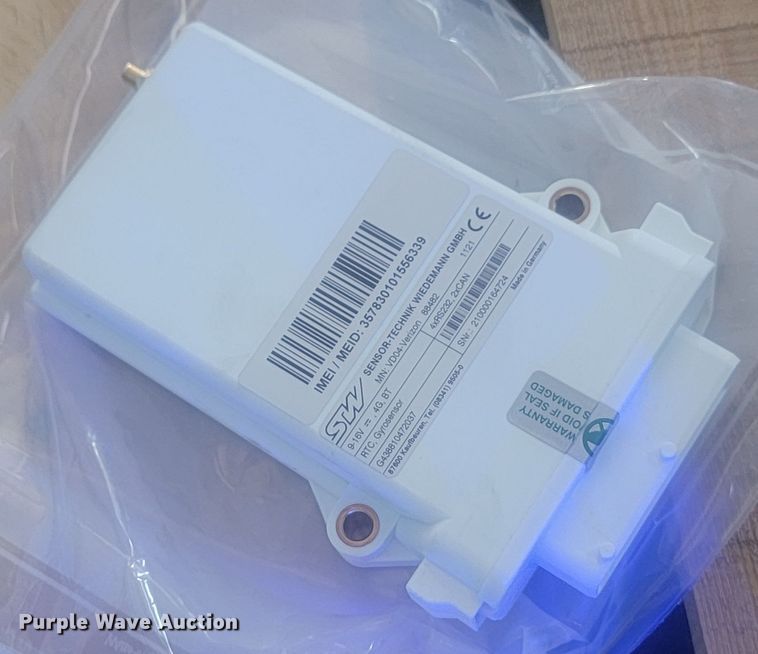 image for item KH9421 Approximately 30 control units