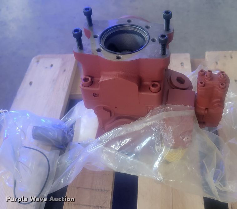 image for item KH9422 (2) KPM K3VLS65-1CRCW-P hydraulic pumps
