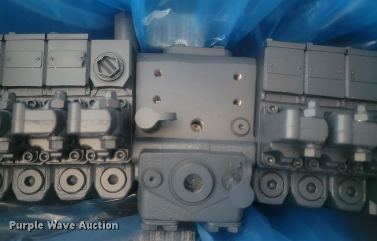 image for item KH9426 (72) hydraulic valves
