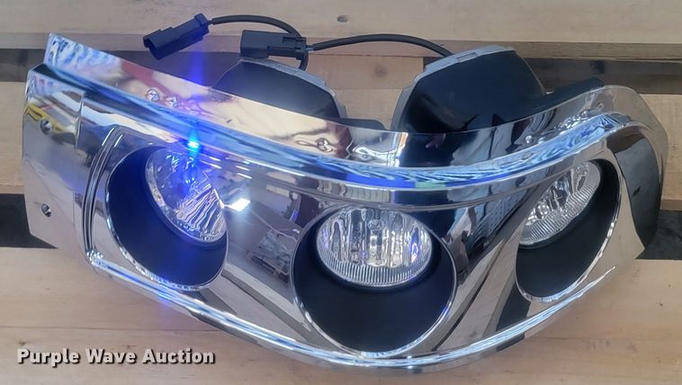 image for item KH9430 Approximately 226 light assemblies