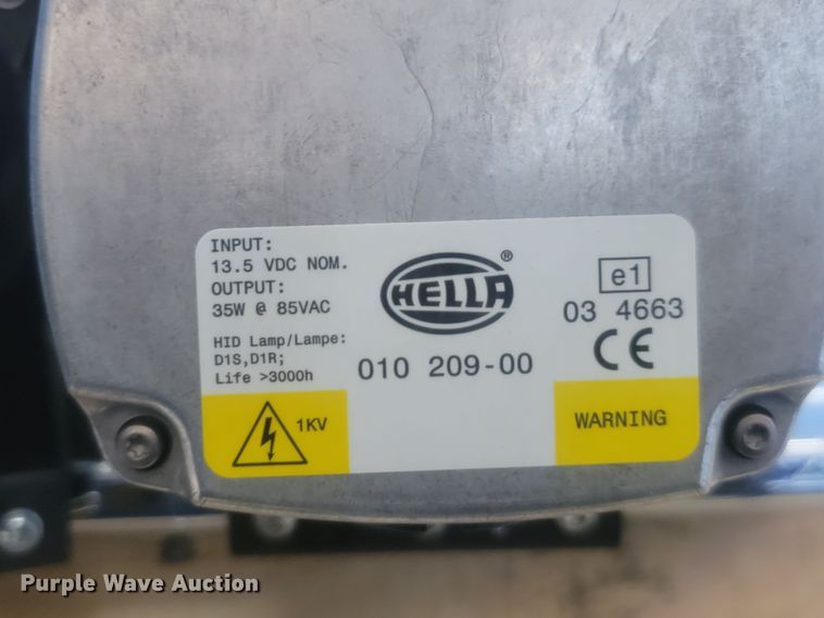 image for item KH9430 Approximately 226 light assemblies