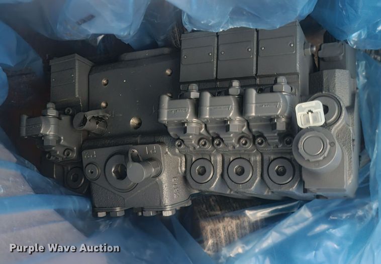 image for item KH9431 Approximately 14 hydraulic control valves