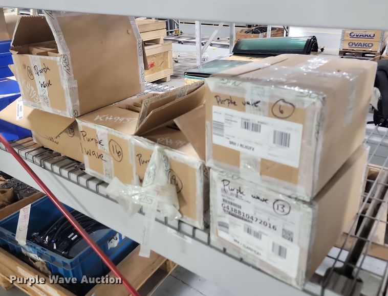 image for item KH9437 Approximately 63 sensor controllers