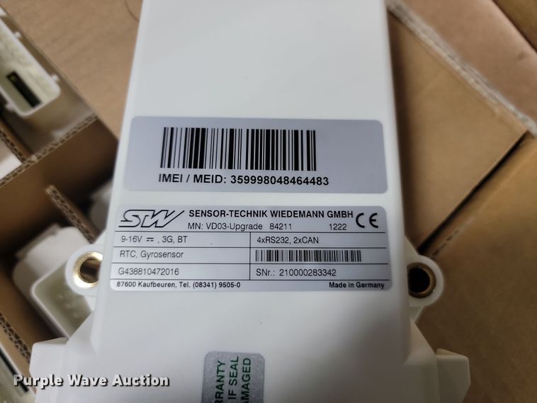 image for item KH9437 Approximately 63 sensor controllers