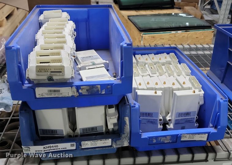 image for item KH9440 Approximately 114 sensor controllers