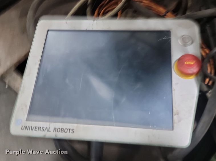 image for item KH9443 Universal Robots U10  robotic arm