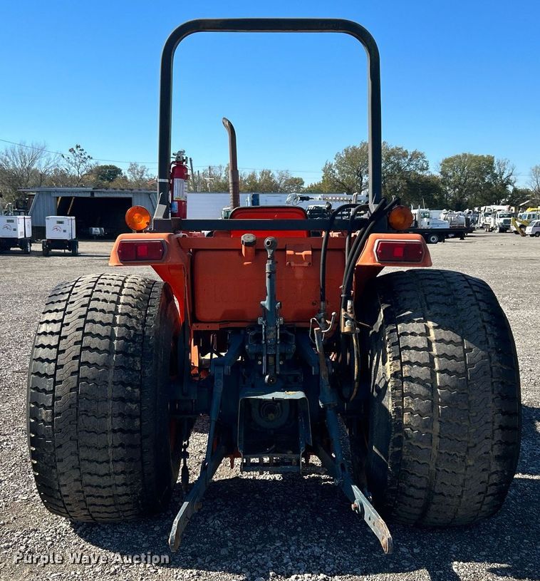 image for item KH9586 Kubota L4150DT  tractor