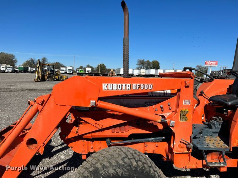 image for item KH9586 Kubota L4150DT  tractor