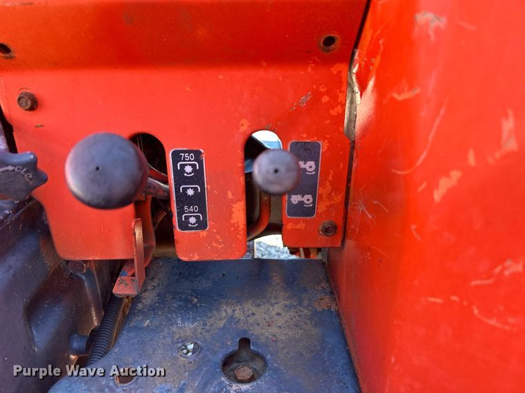 image for item KH9586 Kubota L4150DT  tractor