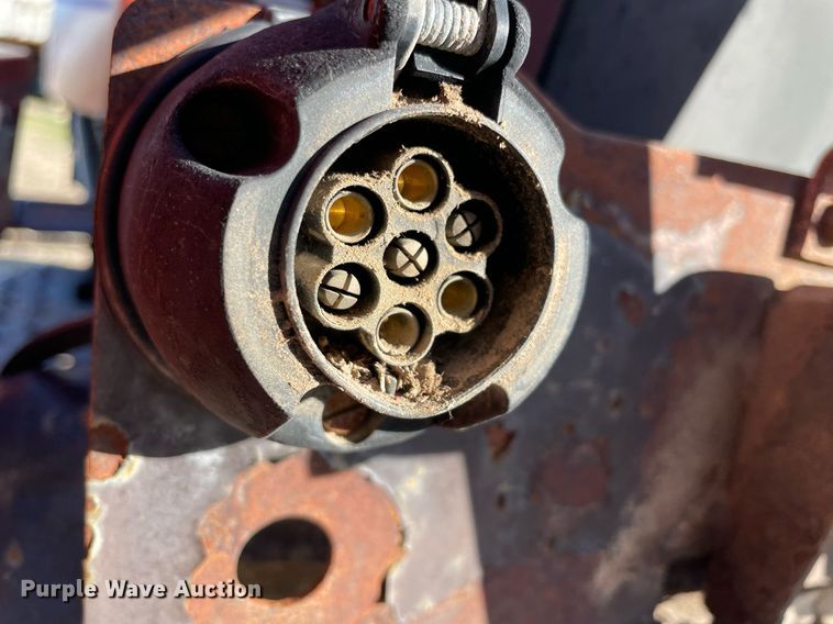 image for item KJ9902 Hesston 566  tractor