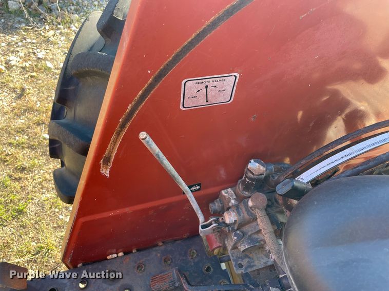 image for item KJ9902 Hesston 566  tractor