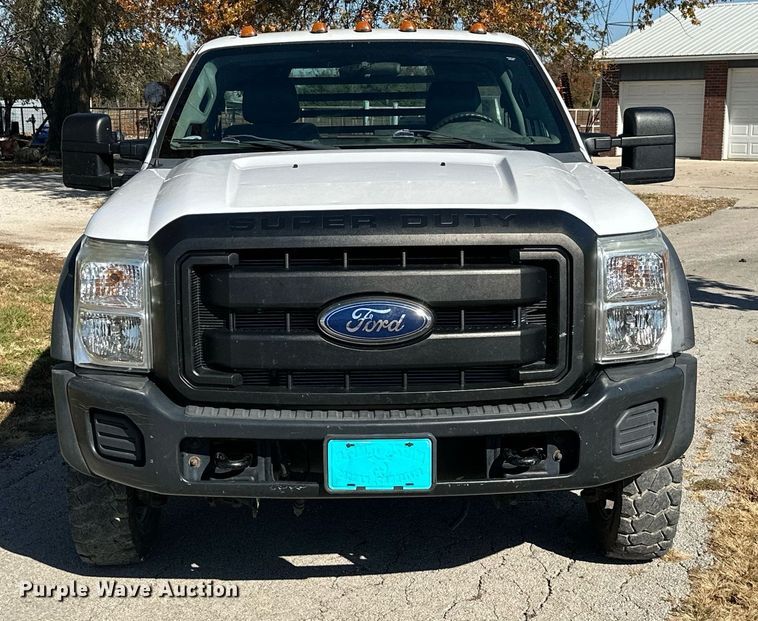 image for item KT9129 2011 Ford F450 Super Duty  flatbed pickup truck