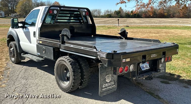 image for item KT9129 2011 Ford F450 Super Duty  flatbed pickup truck