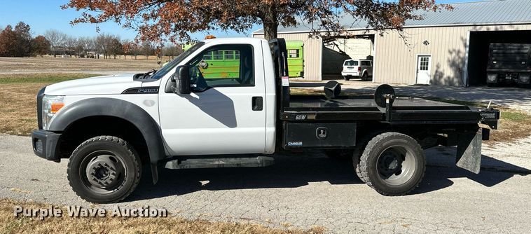 image for item KT9129 2011 Ford F450 Super Duty  flatbed pickup truck
