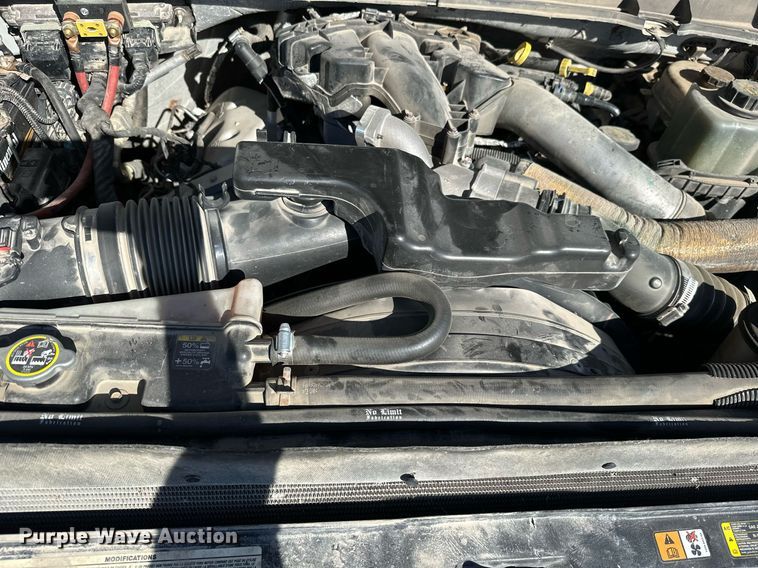 image for item KT9129 2011 Ford F450 Super Duty  flatbed pickup truck