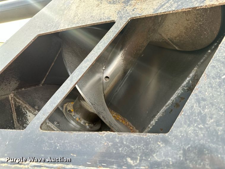 image for item KT9151 Loftness GBU10  grain bag unloader