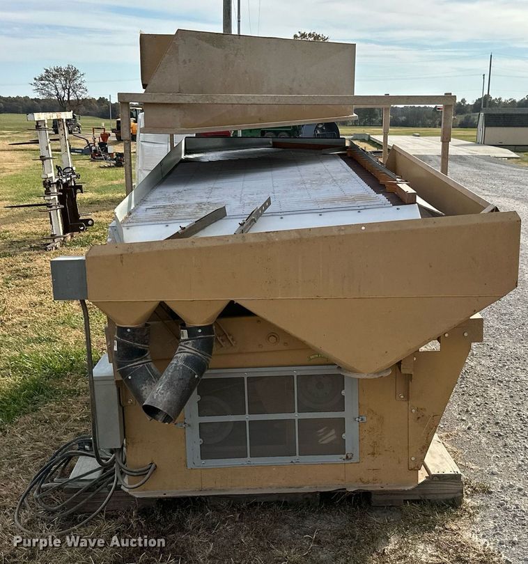 image for item KT9153 Oliver 240A  gravity separator