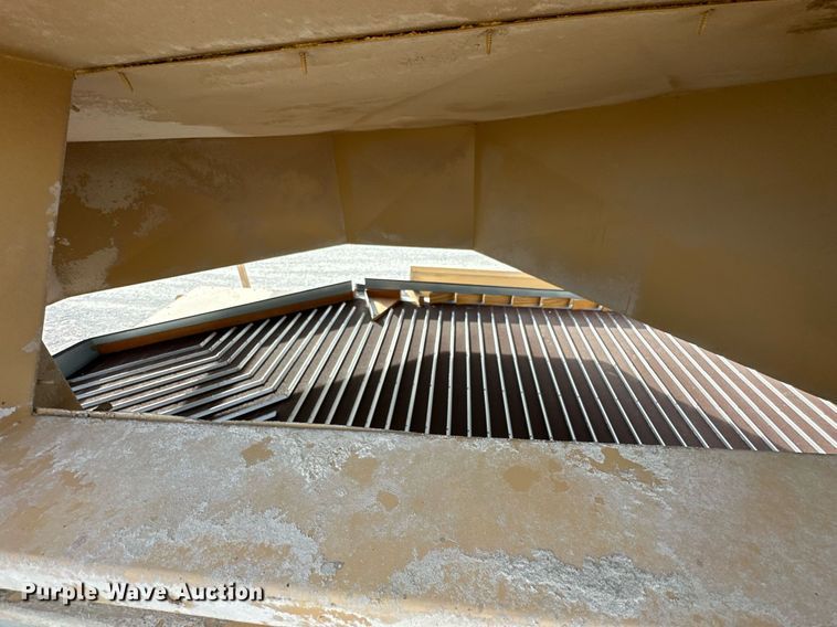 image for item KT9153 Oliver 240A  gravity separator