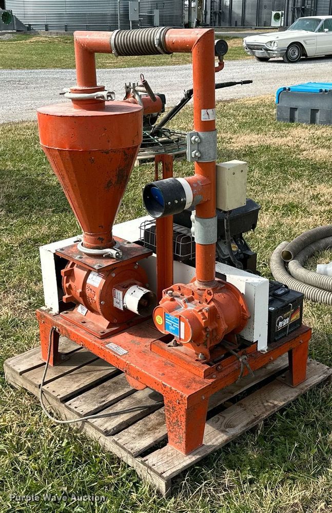 image for item KT9162 Runeumatic 316G  grain vacuum