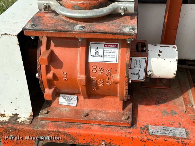 image for item KT9162 Runeumatic 316G  grain vacuum