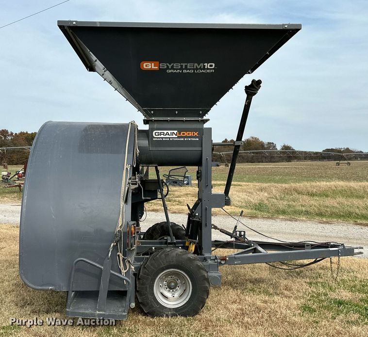 image for item KT9166 Loftness GBL10  grain bag loader
