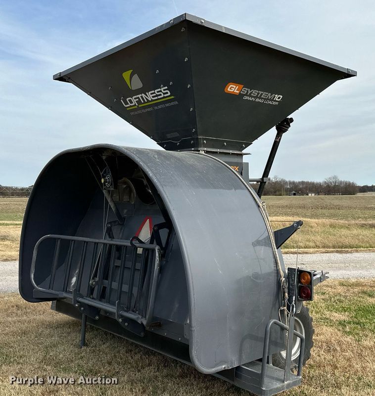 image for item KT9166 Loftness GBL10  grain bag loader