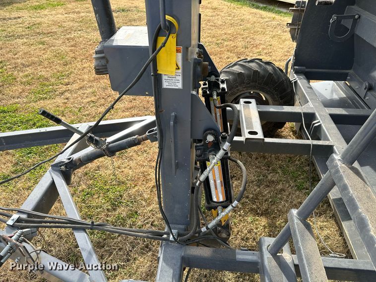 image for item KT9166 Loftness GBL10  grain bag loader